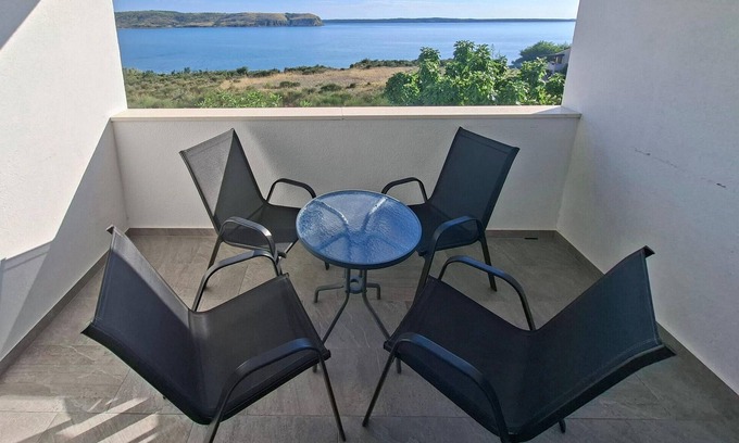 Rtina Apartment | 1 bedroom cozy apartment in Rtina