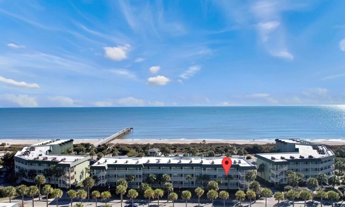 Isle of Palms Condo | 1 Bedroom Oceanfront Condo Sea Cabin 230B | Pool | Just Renovated