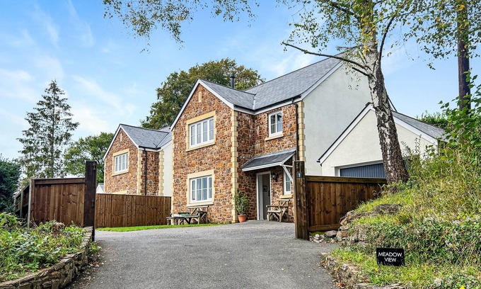Brushford Cottage | 1 Meadow View, Brushford