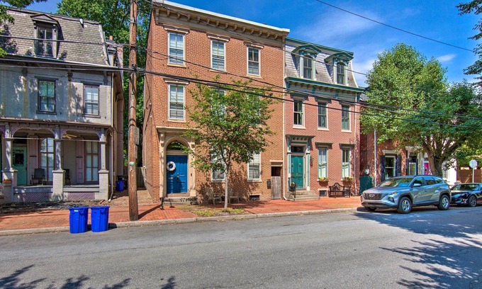 Harrisburg - Hershey House | 1 Mi to Dtwn: Historic Harrisburg Home