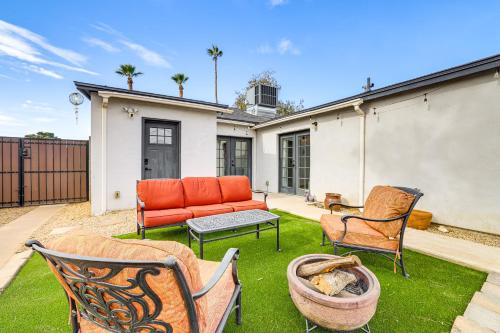 Fairview Place House | 1 Mi to Grand Ave Modern Home with Spacious Yard!