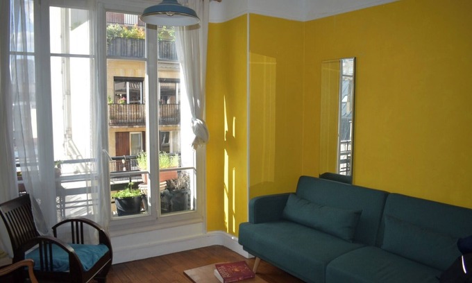 Quartier des peupliers Apartment | 1 min from the metro, ideal for exploring Paris with the family or on business trips!