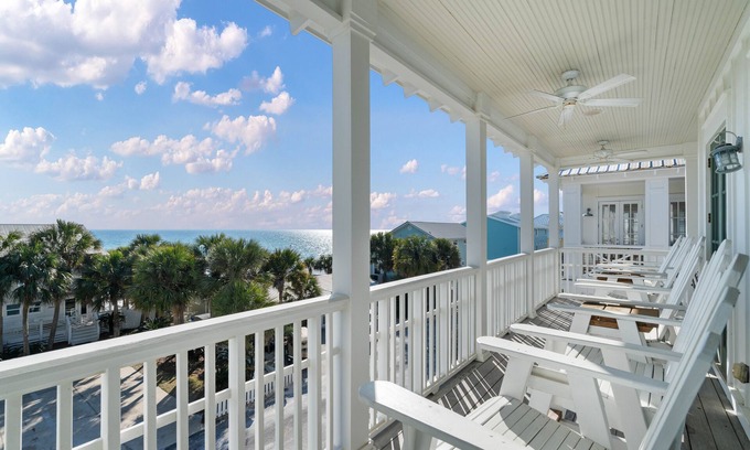 Seagrove Beach House | 1 min walk to beach access-gulf view-pool