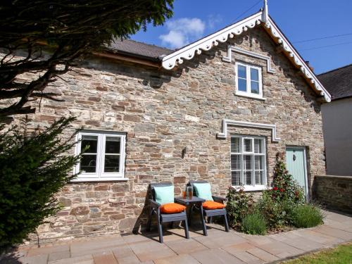 Clun House | 10 Bridge Street