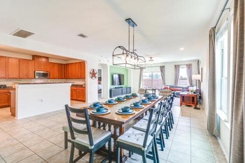 Austin House | 10 Mi to Dtwn Austin Family Home with Communal Pool