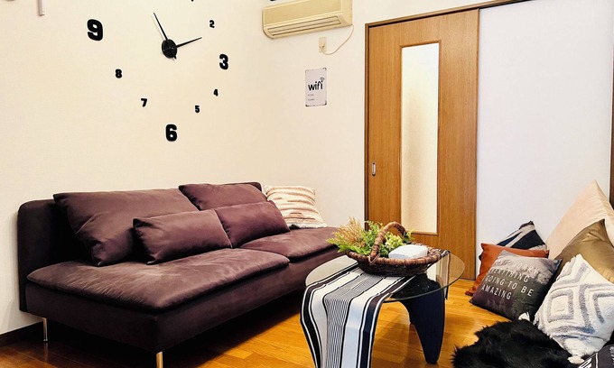 Higashinari House | 10 min. drive to Osaka Castle 3DK rental spacious house/capacity for 9 people