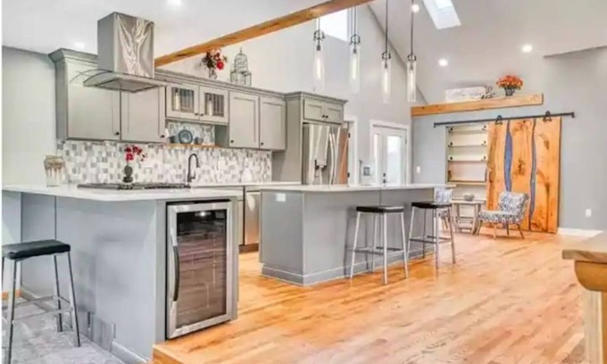 Whittaker House | 10 min from AA - Spectacular secluded retreat