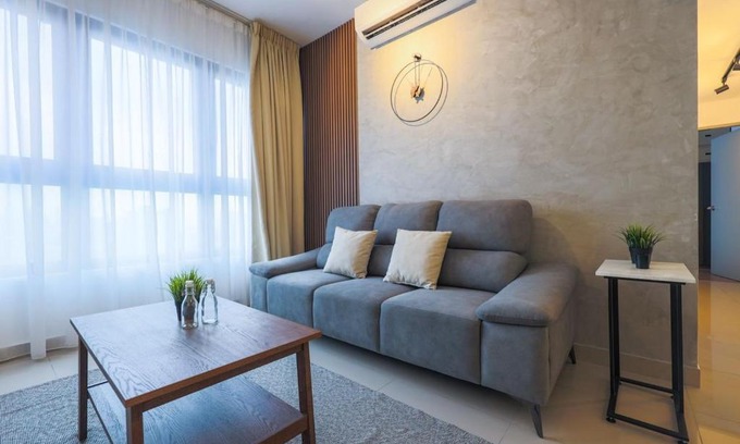 Taman Pertama Apartment | 10 min to Sunway Velocity By Nexx Field
