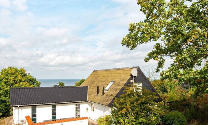 Norddjurs Municipality House | 10 person holiday home in Allingåbro-By Traum