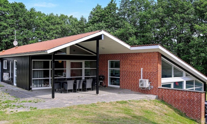 Nørre Hurup House | 10 person holiday home in Hadsund-By Traum