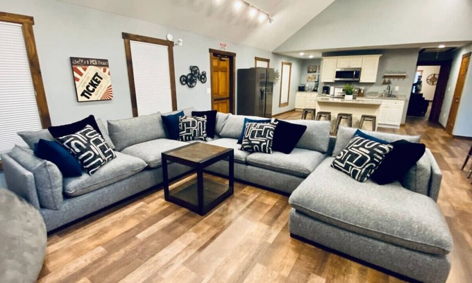 Marion House | #10 *THE ULTIMATE AIRBNB GETAWAY!*