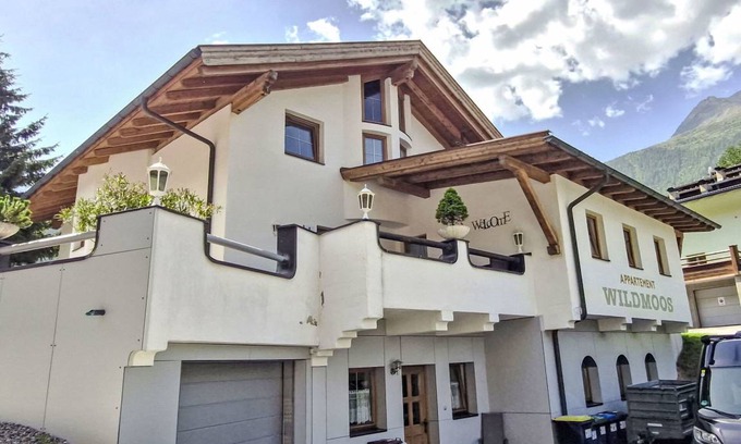 Soelden Apartment | 100 m² Apartment ∙ 3 bedrooms ∙ 8 guests