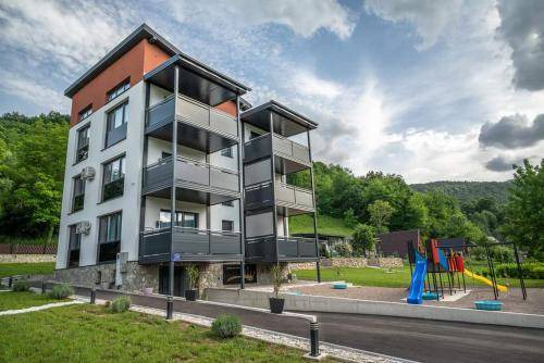 Bihac Apartment | 100 m² Apartment ∙ 6 guests