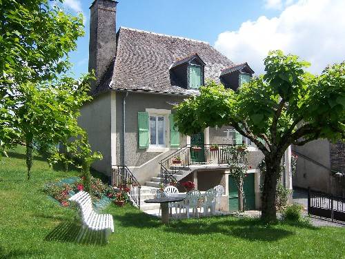 Allassac House | 100 m² Gîte ∙ 2 bedrooms ∙ 4 guests