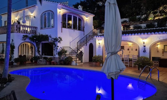Trencall House | 100 m² House ∙ 2 bedrooms ∙ 4 guests