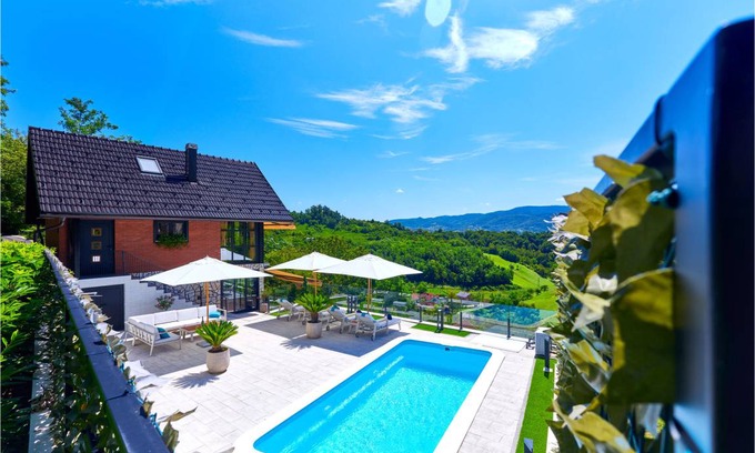 Donja Stubica House | 100 m² House ∙ 2 bedrooms ∙ 7 guests