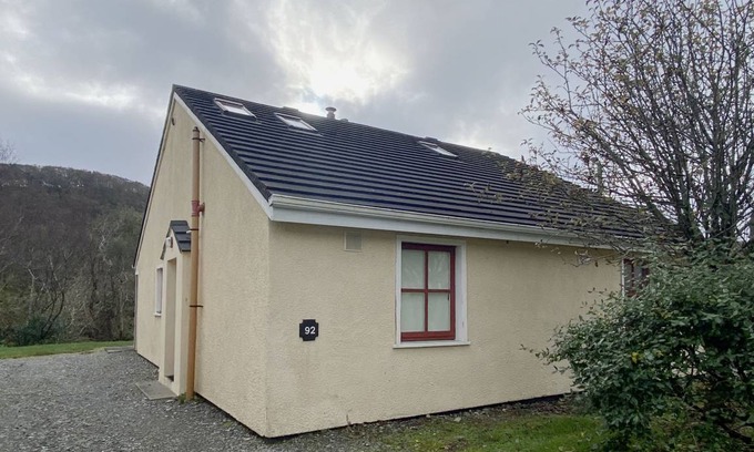 Clifden House | 100 m² House ∙ 2 bedrooms ∙ 4 guests