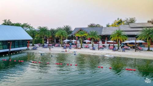 Samut Sakhon Villa | 100 Rai Resort, 100 ไร่ รีสอร์ท