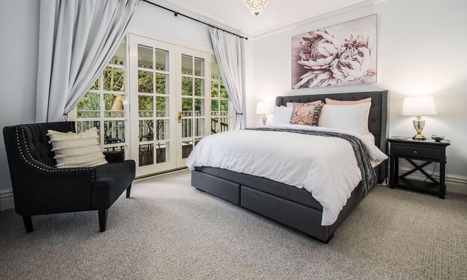 Ferny Creek Bed & Breakfast | 1000 Reasons - Just near the 1000 Steps and Dandenong Ranges National Park.