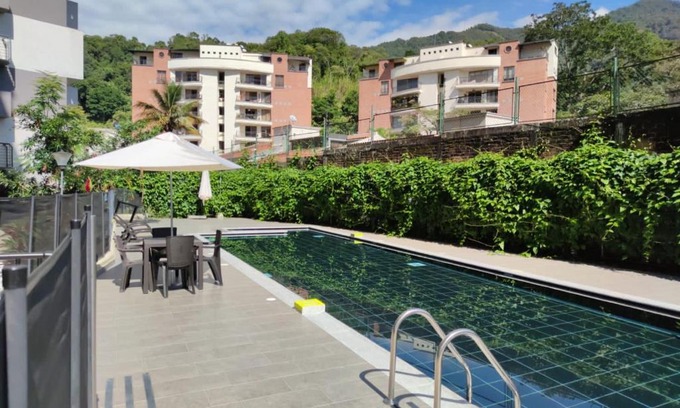 Ibague Apartment | 1002- PISO 10 CON VISTA A LAS MONTAÑAS DE CALAMBEO CAPACIDAD 7 -8 PERSONAS