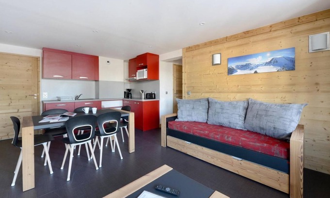 Bellentre Apartment | 100m from ski slopes, 1st floor, view ski slopes, terrace, tv, ski locker, 48m²