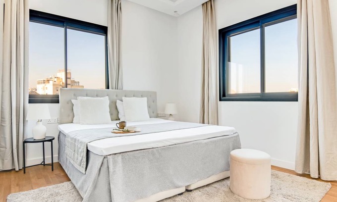 Limassol Apartment | 102 m² Apartment ∙ 4 bedrooms ∙ 8 guests