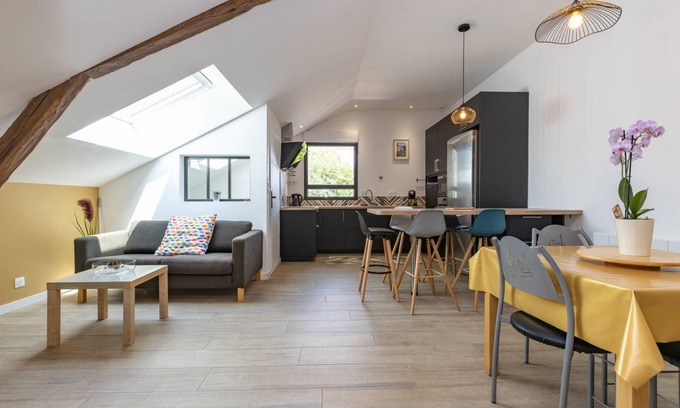 La Chapelle-Thouarault Apartment | 103 m² Apartment ∙ 3 bedrooms ∙ 6 guests