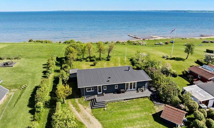 Floutrup House | 104 m² House ∙ 3 bedrooms ∙ 8 guests