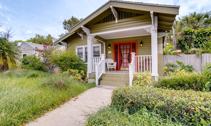 Historic Old Northeast Cottage | 104 m² Cottage ∙ 2 bedrooms ∙ 8 guests
