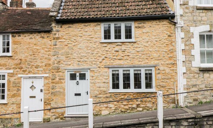 Sherborne House | 105 m² House ∙ 2 bedrooms ∙ 4 guests