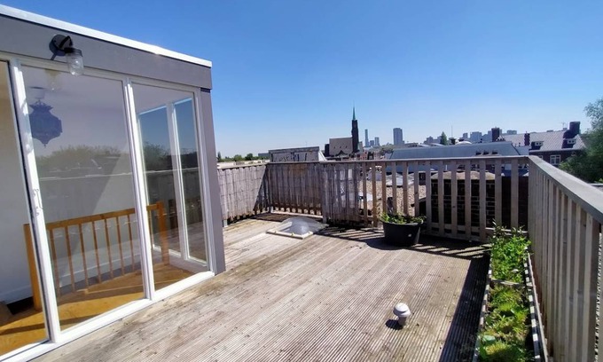 Delfshaven Apartment | 106 m² Apartment ∙ 3 bedrooms ∙ 3 guests