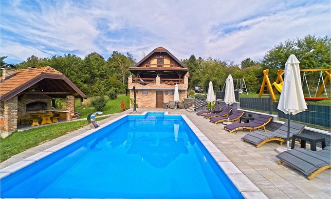 Breznik Plesivicki House | 106 m² House ∙ 3 bedrooms ∙ 6 guests