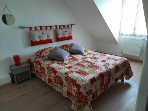 Joue-les-Tours House | 108 m² House ∙ 3 bedrooms ∙ 8 guests