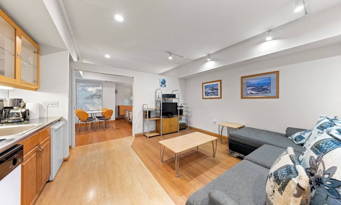 Olympic Valley Condo | 109 | Relax in Style - Studio w/View, Sauna, Tubs