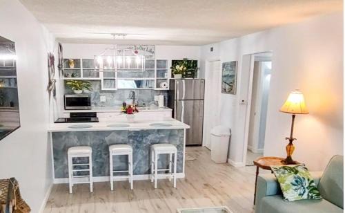 Osage Beach Apartment | 1098 Passover Road Unit 203A