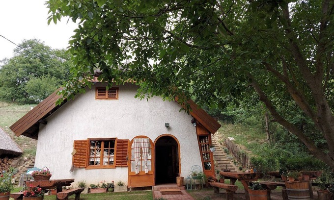 Szolosgyorok Cottage | 10km from Lake Balaton with a quiet idyllic location. Ideal for nature lovers