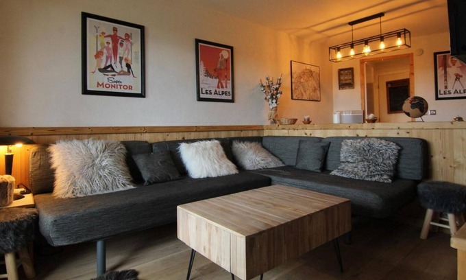 Jeux Apartment | 10m from resort center, 3rd floor, balcony, tv, ski locker, 26m², Alpe d'Huez