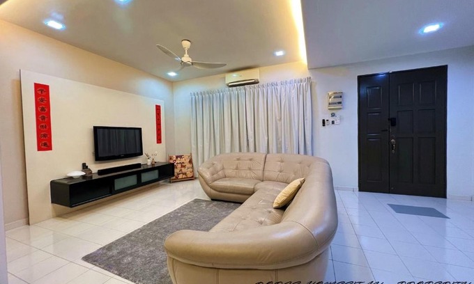 Central Seberang Perai House | 10pax -2 Storey House Bayu Mutiara at Bukit Mertajam