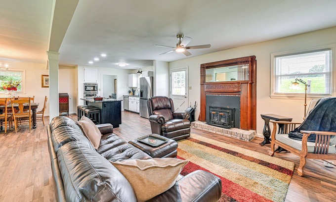 Lancaster House | 11 Mi to Danville: Family Home in Lancaster