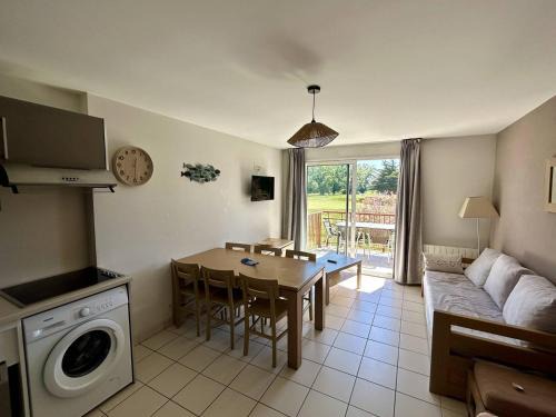 Sables-d'Or-les-Pins Apartment | 110 - Appartement duplex 6 personnes vue sur Golf.