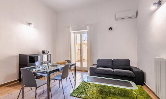 Noto Apartment | 110 m² Apartment ∙ 2 bedrooms ∙ 4 guests