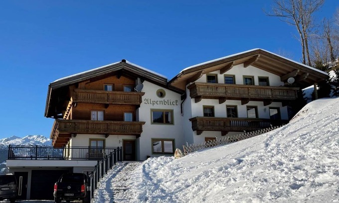 Gerlosberg Apartment | 110 m² Apartment ∙ 4 bedrooms ∙ 9 guests