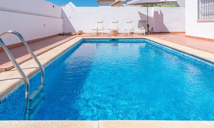 Alcaucin House | 110 m² House ∙ 3 bedrooms ∙ 7 guests