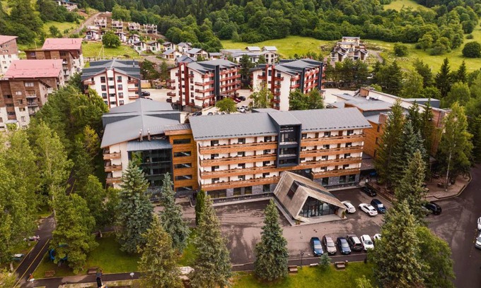 Bakuriani House | 110 m² Motel ∙ 2 bedrooms ∙ 127 guests