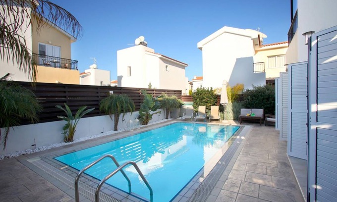 Cape Greko Villa | 110 m² Villa ∙ 2 bedrooms ∙ 4 guests