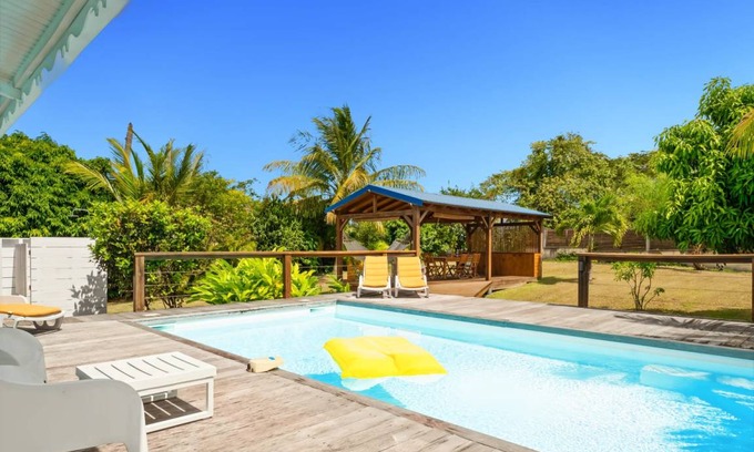 Anse des Rochers Villa | 110 m² Villa ∙ 2 bedrooms ∙ 4 guests