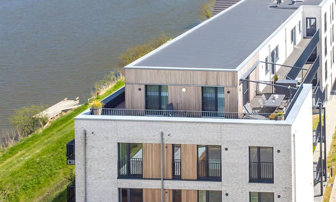 Norderhafen Apartment | 112 m² Apartment ∙ 2 bedrooms ∙ 4 guests