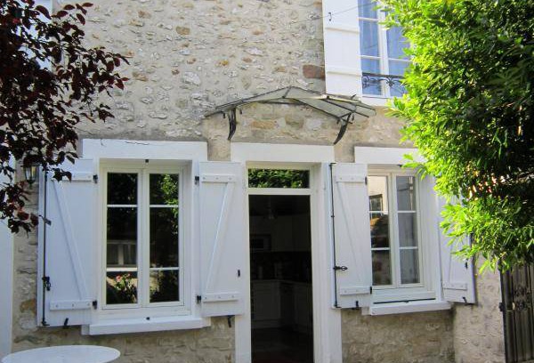 Fericy House | 114 m² Gîte ∙ 4 bedrooms ∙ 6 guests