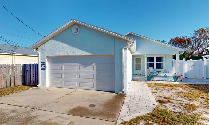 Holiday Beach House | 115 m² House ∙ 3 bedrooms ∙ 9 guests