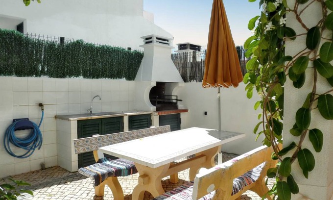 Manta Rota House | 115 m² House ∙ 2 bedrooms ∙ 5 guests